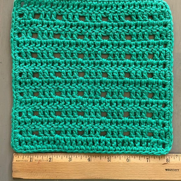 Soap Saver Bag + Washcloth Bath Set - Hand Crafted Crochet - 100% Cotton - Picture 6 of 7